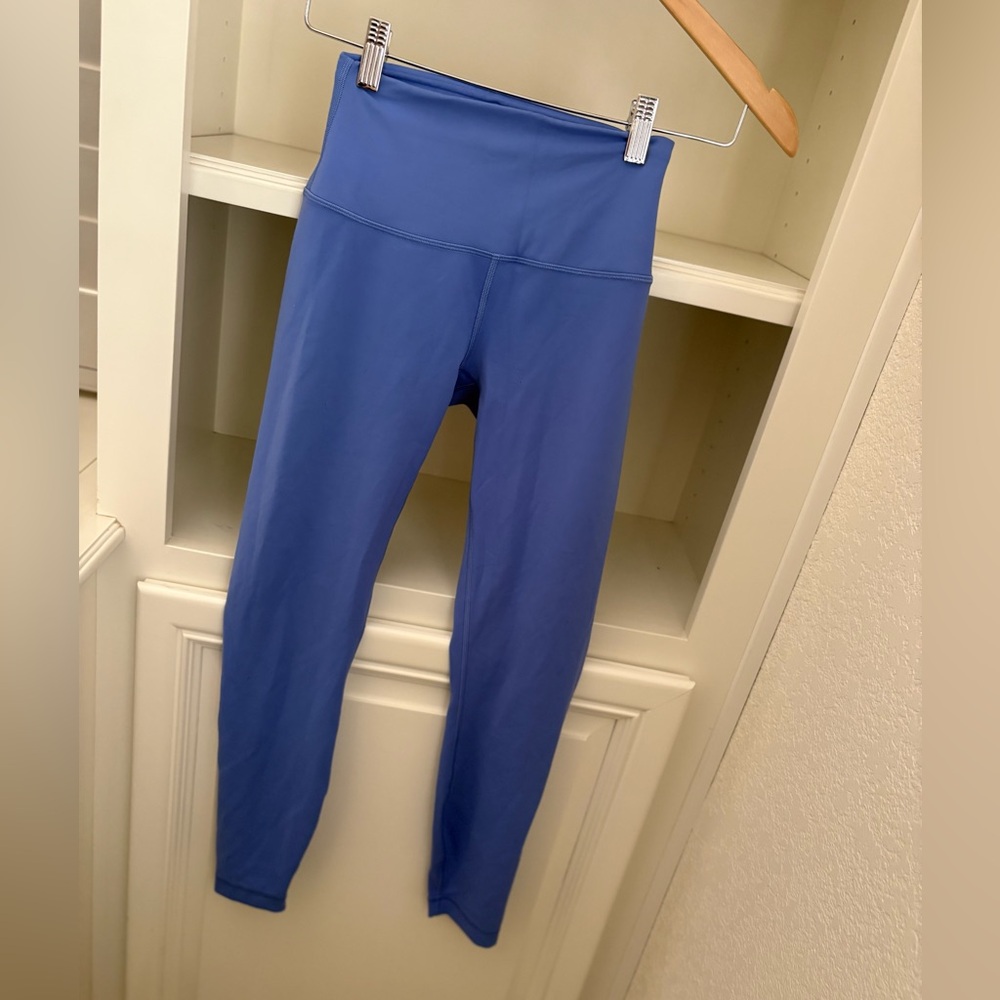 Lululemon Wunder Train Contour Fit High-Rise Tight 25" Size 4